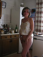 amateur housewifes